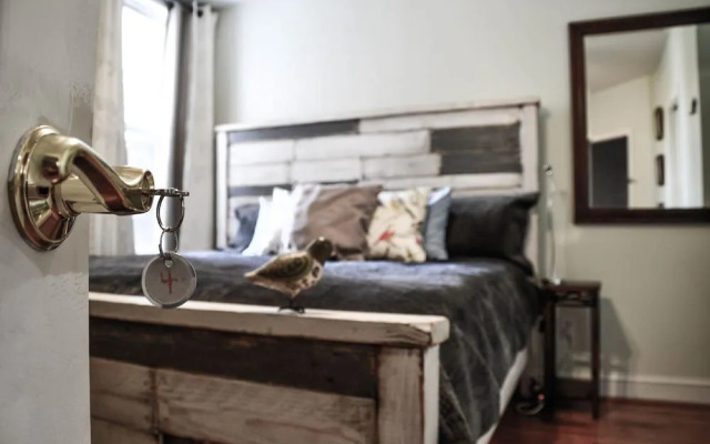 Birdhouse Bed and Breakfast
