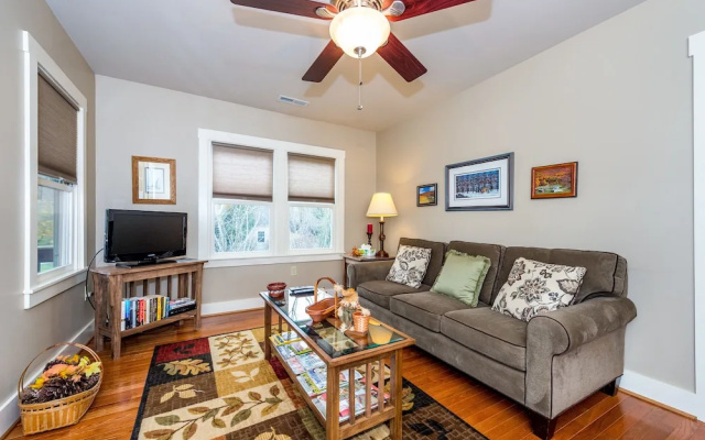 205 Kerlee Heights Home