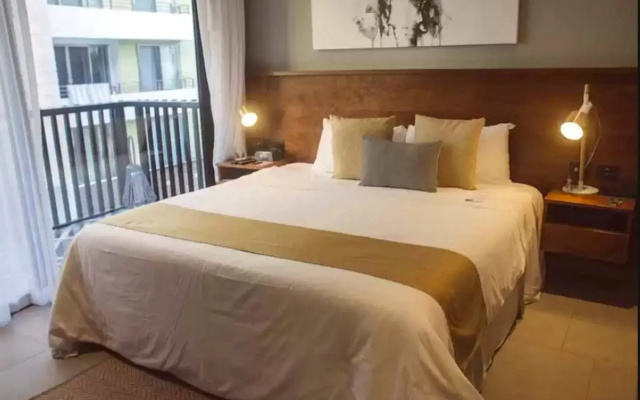 It Residence, 2 Bedroom Apartment with Rooftop Pool