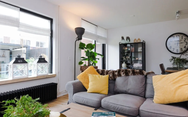 Deluxe Holiday Home in Castricum With Garden