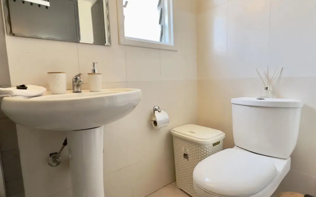 91 KPF - Stay Artifex Apartment