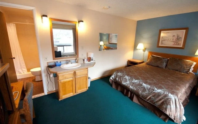 Cedarwood Inn of Ashland