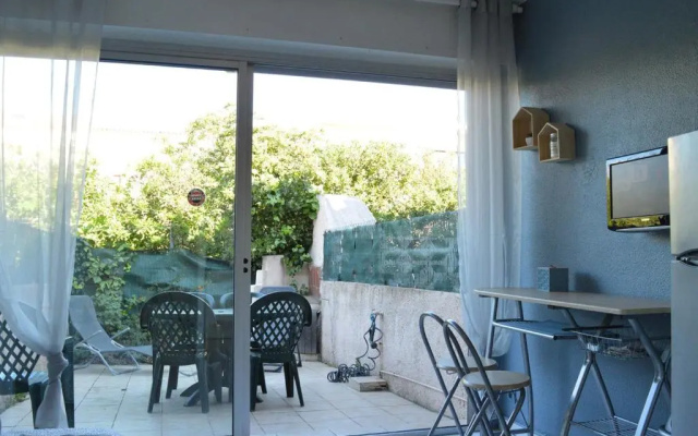 Appartement Le Grau d'Agde, 1 pièce, 3 personnes - FR-1-249-171