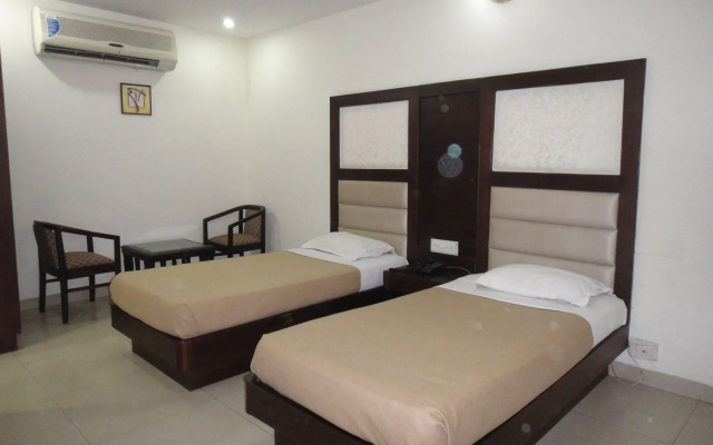 Hotel Orbit