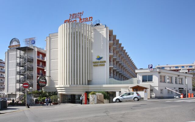 Gran Hotel Don Juan Resort вид на фасад