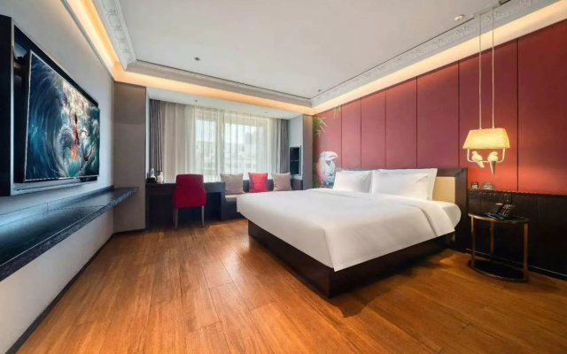 Aiju Hotel (Yingkou Bayuquan District Moon Lake Park Branch)
