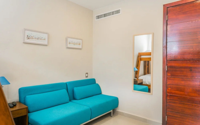 Azul 101 by Riviera Rentals