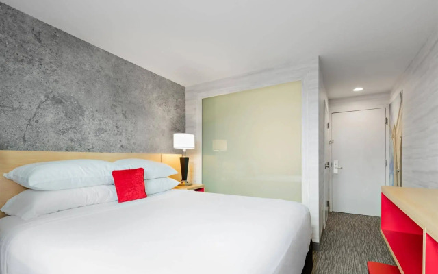 Red Lion Inn and Suites Brooklyn