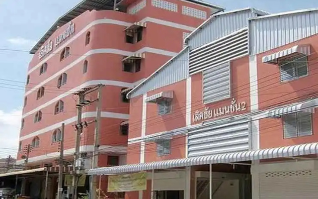 Lertchai Mansion