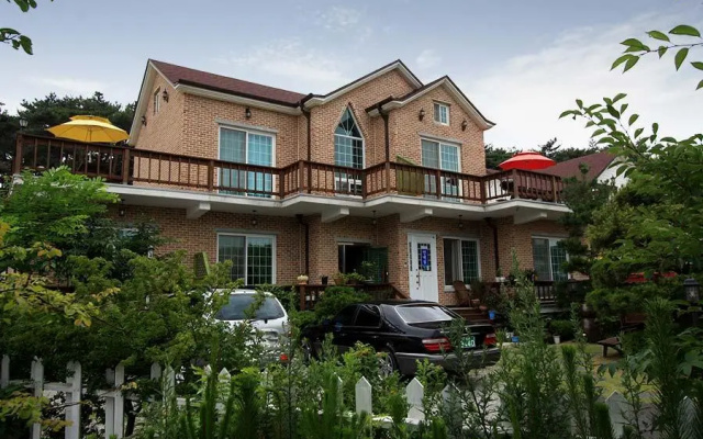 Haneuljeongwon Pension