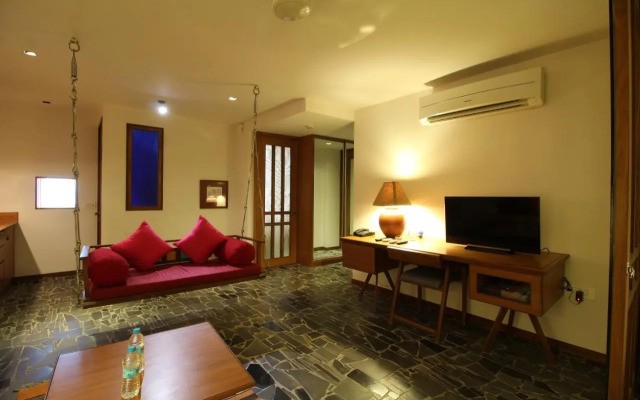 The Sky Imperial Aarivaa Luxury Homestay