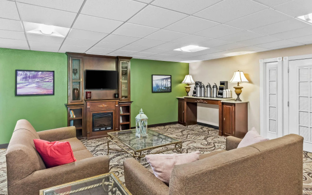 Rodeway Inn