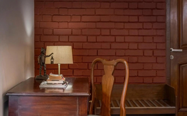 SaffronStays Red Brick House, Panchgani - rustic villa with huge lawn and terrace