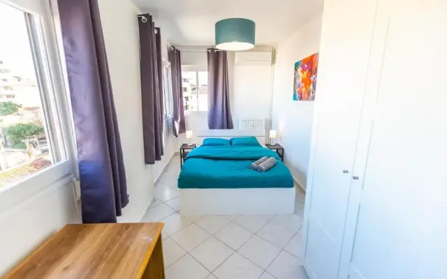 Superbe 100m2 - 2 Balcons - Proche Gare - Climatise