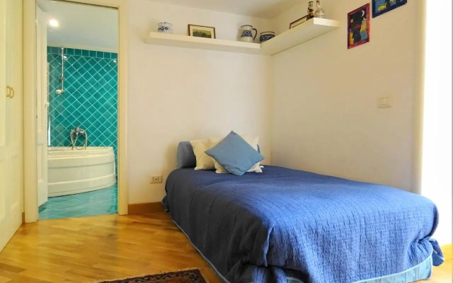 Mezzocannone Holiday House