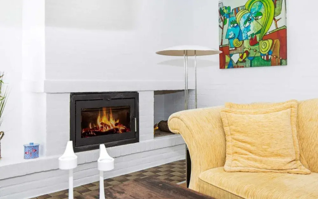 6 Person Holiday Home in Ulfborg