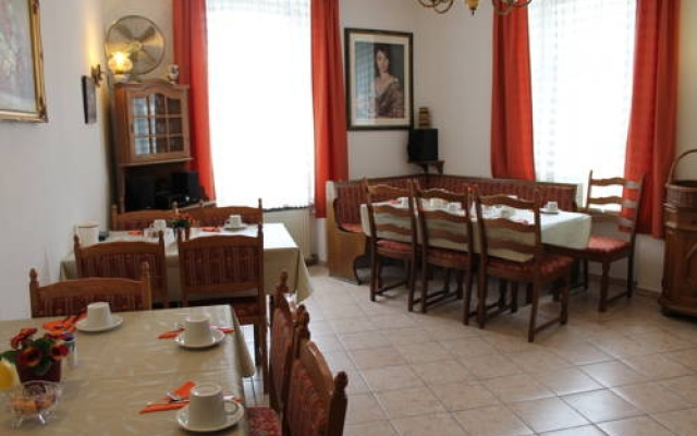 Pension Locarno