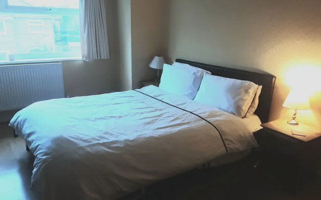 Semi Rural House - Stay 3 - Pet - Parking - Garden