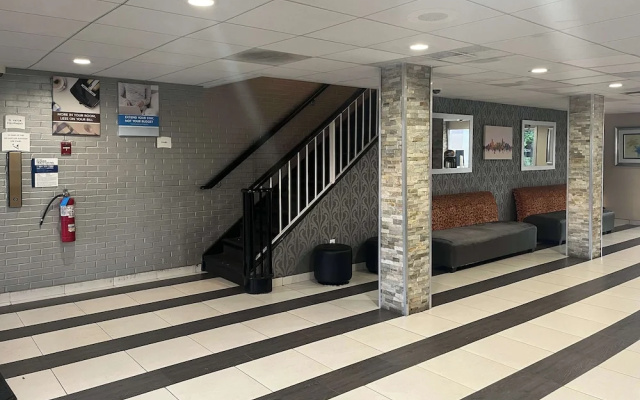 Motel 6 Charlotte, NC – Airport South