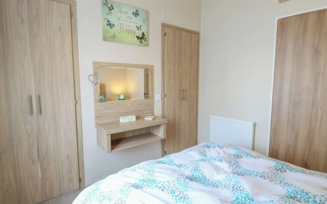21 Norman Drive Lodge