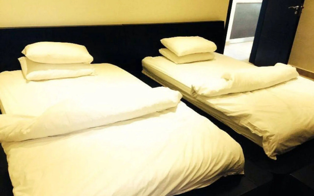 Lijam Apartments