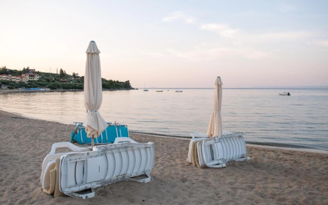 Alexger Gerakini Beach house view