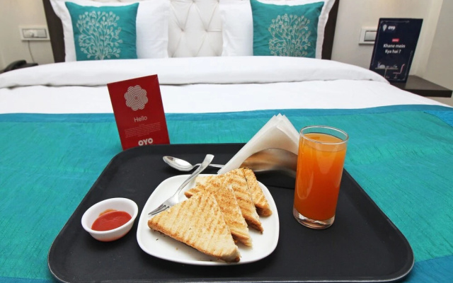 OYO 8982 Surya Residency