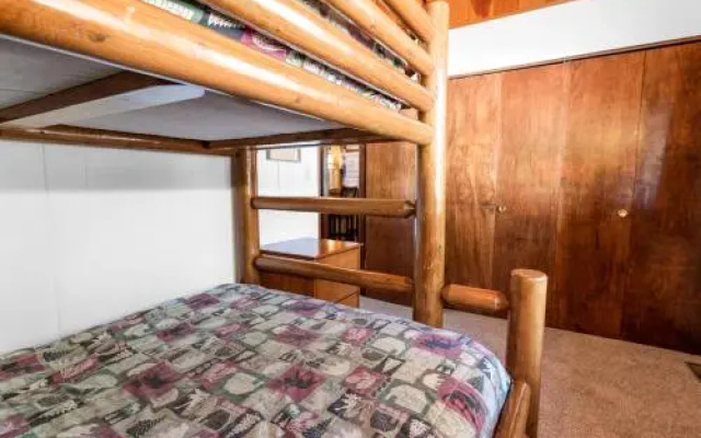 The Cuddle Inn