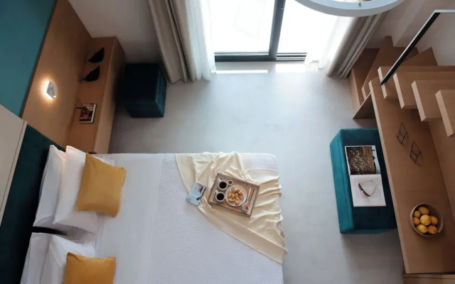 Chronos Suites