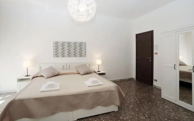 Interno 1 Bari
