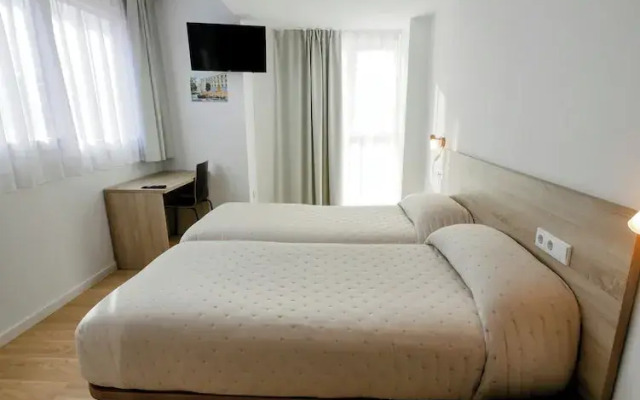 Hotel Myro