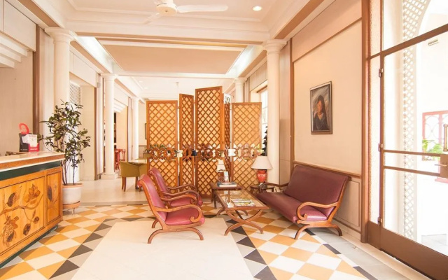 Hotel De France