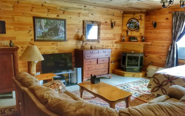 Holly Hill-Ocoee River Cabin Rental
