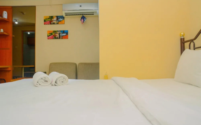 Contemporary Studio Apartment at Kebagusan City