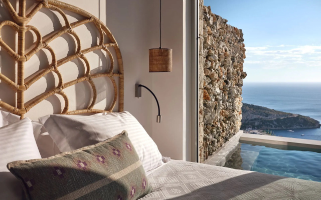 Etheria Luxury Villas & Suites