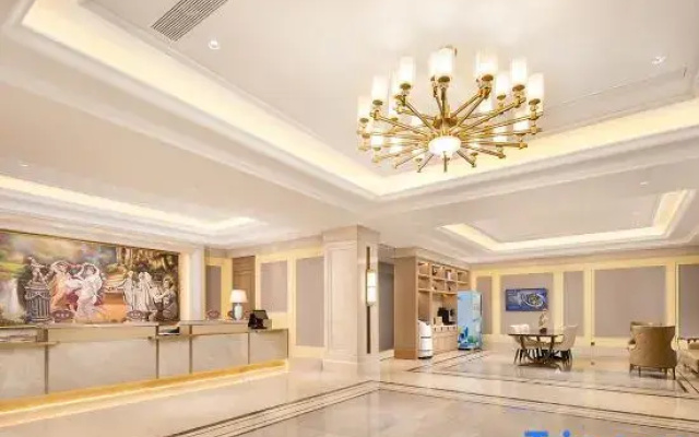 Vienna Hotel (Shijiazhuang Economic and Technological Development Zone Chuangye Road)