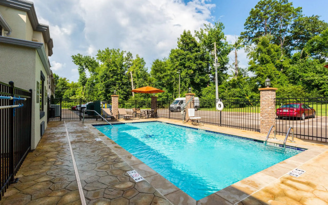 Comfort Inn Tupelo Central