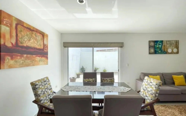 Prime Location House at Cerritos Great Price