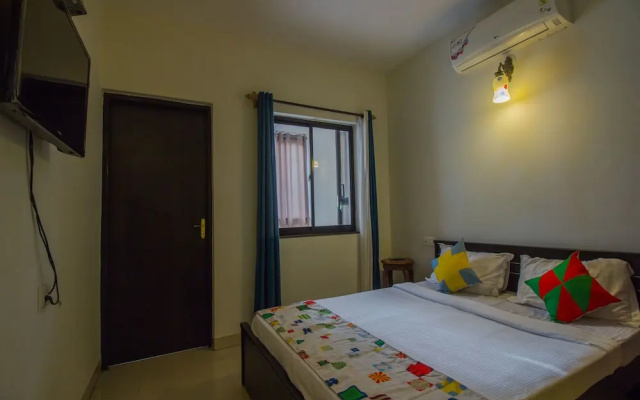 OYO 16465 Home Modern 4BHK Candolim