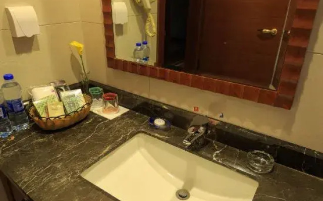 Yijia San Jiang Hotel