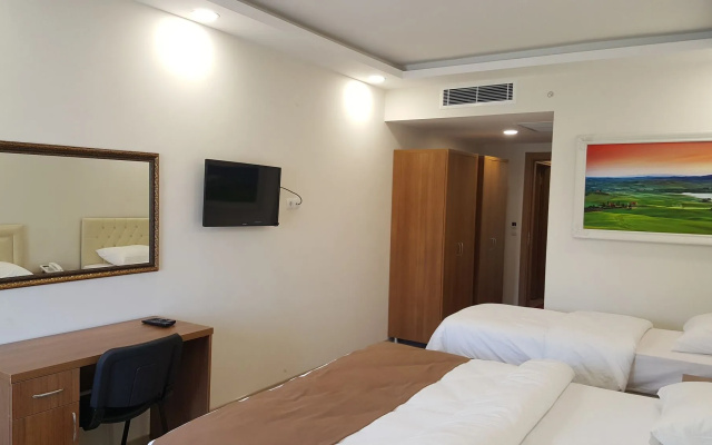 Sanli Hotel Blue