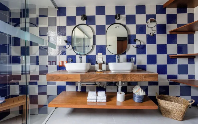 Kuxtal Hotel Boutique
