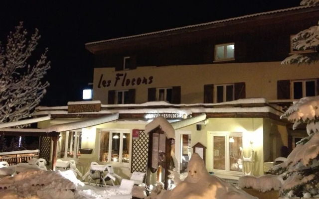 hotelImage