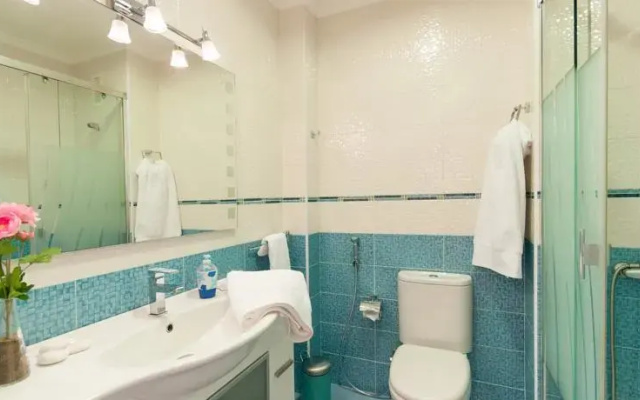Cozy skyline City Flat 15