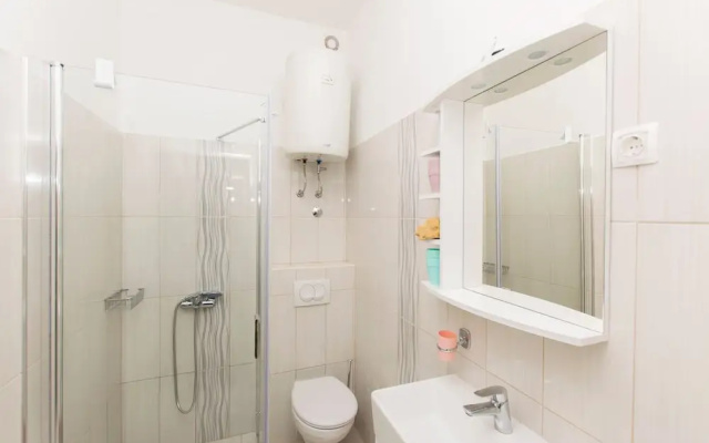 Apartment Alenka
