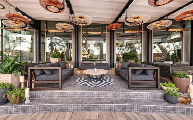 W Scottsdale