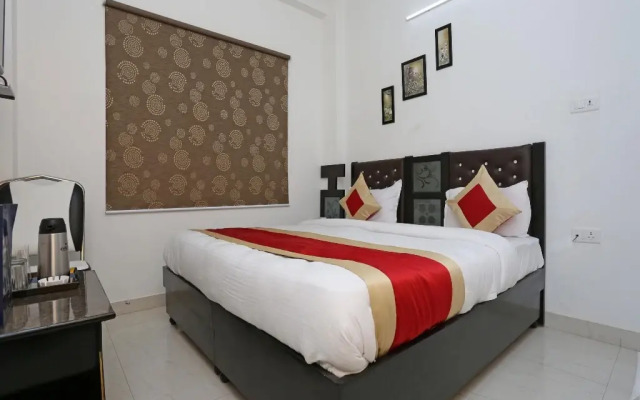 SS Hotel By OYO Rooms