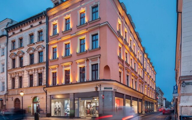 Hotel Unicus вид на фасад