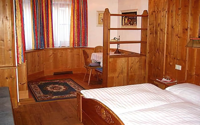 Gasthof Hotel Doktorwirt Зальцбург комната для гостей
