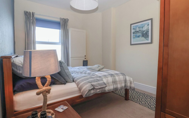 48 Waxholme Road